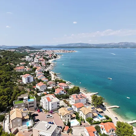 T * Betina (Sibenik-Knin)