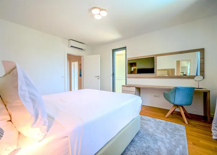 T Villa Betina (Sibenik-Knin)