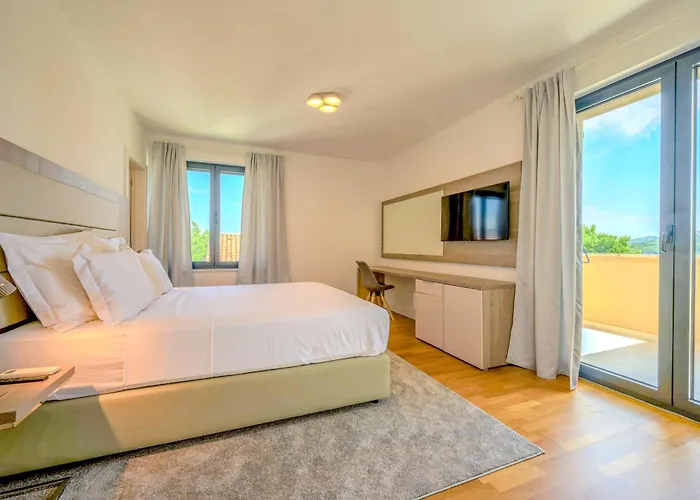 T Villa Betina (Sibenik-Knin)