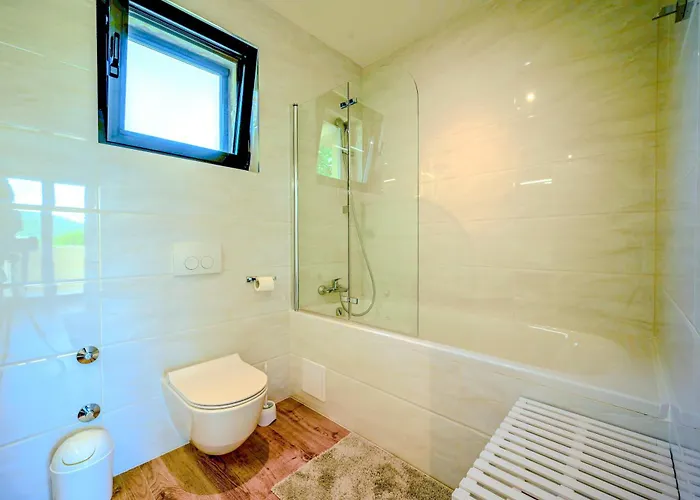 Villa T Betina (Sibenik-Knin)